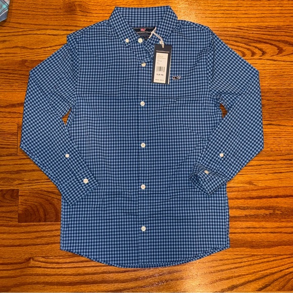 3 Vineyard Vines Boys’ button down shirts size Small 8/10 - Picture 4 of 4